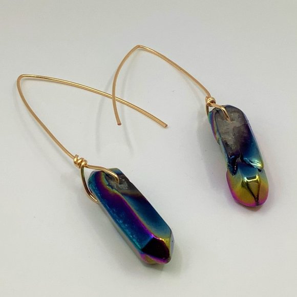 NEW Earrings Quartz Crystal Points Titanium Coated Oil Slick Gold Tone Ear Wires - Picture 2 of 10